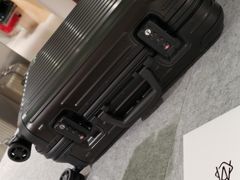 -RIMOWA(广州太古汇店)
