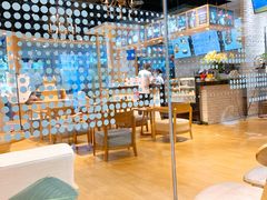 -藏猫猫咖啡主题馆(中央大道店)