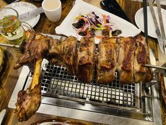 -清真·东拉黑炭火烤羊腿(世通·国际店)