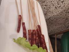 -三人行骨头王火锅(长寿店)