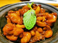 -峨嵋小镇·川菜(勒泰中心店)