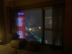-上海外滩茂悦大酒店