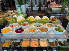 自助调料区-美食汇自助餐厅(成都万达瑞华酒店)