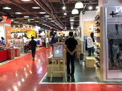 -法雅体育工厂店(皂君庙路店)