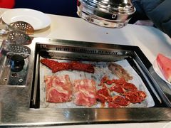 -爱客得牛排海鲜烤肉·火锅自助(春熙路黑金好店)