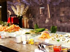 -BLU 全日制餐厅(上海安曼纳卓悦酒店)