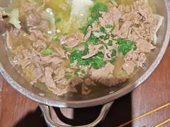 -谢老五跷脚牛肉·非遗传承店