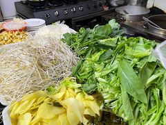 -曹宝林砂锅麻辣烫(星光路店)