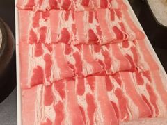 -鲜入唯煮·港式海鲜牛肉火锅(金宝街店)