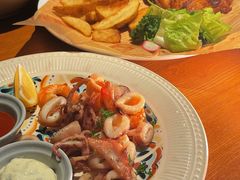 -JINNS锦时 steak&pizza(浸信会礼拜堂旧址店)