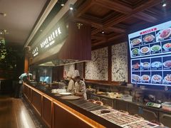 -八府香鸭·啫啫煲(华山路店)