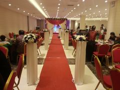 -西安国际陆港假日酒店