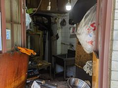 -梅记大块头爆鱼店(乍浦路店)