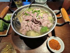 -全牛匠·乐山跷脚牛肉(西单华威约饭街店)
