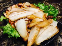 -菌海森林·非遗野生菌火锅(西山区滇池路摩根道店)