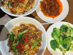 -寻裕记·现炒浇头面(人民广场店)