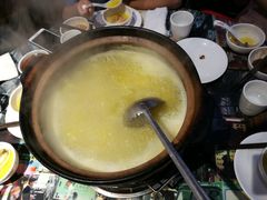 养颜花胶鸡-捞围鲜·港式打边炉(海阳路店)