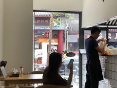 大堂-经堂北路牛肉干面·溪口蒋永峰牛肉馆(宁波店)