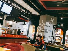 -西西弗书店&矢量咖啡(凯德晶萃广场店)