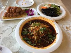 -鑫巴蜀小镇 · 水煮鱼专研店(玉桥店)