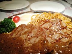 经典牛仔扒-半秋山西餐厅(巴南万达广场店)