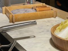 -尚尚仙·酸汤猪手·猪肚鸡火锅(华联万柳购物中心店)