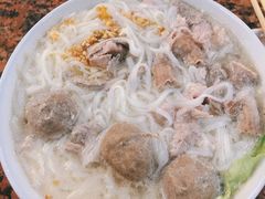 牛肉丸猪杂粿条-潮汕龙记·普宁肠粉