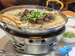 -冰城焰会大丰收铁锅炖(萝岗万达金街店)