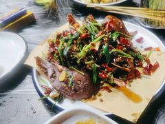 -老班长·小龙虾·鲜货烧烤大排档(金街美地店)