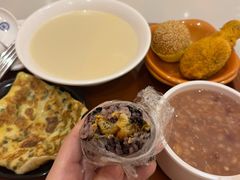 -白金汉爵大酒店-24小时餐厅