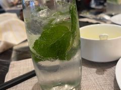 -东方红海鲜百汇(国际大厦店)