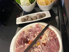 -野迹·石橄榄鸡·烧烤(新洲店)