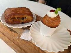 -VERIE BAKEHOUSE