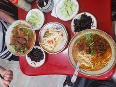 -金杨拉面王小吃面馆·牛三宝面·红烧牛肉粉