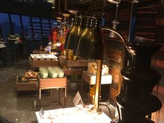 -广州花园酒店-凌璇阁360度高空海鲜自助餐CAROUSEL