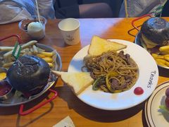 -Thanks美式餐厅(汉堡咖啡店)