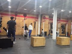 -義FAMILY综合体能训练馆(西门店)