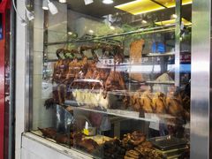 面包甜点陈列柜-广香烧腊快餐店