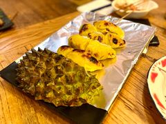 碳烤榴莲-辉记炭烧海鲜大排档·老字号(福田店)