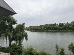 -上海怡沁园度假酒店
