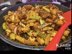 -椒行天下干锅牛蛙·(万宝店)
