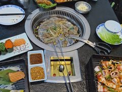-烤路里·韩国品质自助烤肉(石路天虹4号店)
