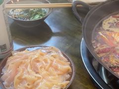 -黄潇洒老火锅(九眼桥宏济巷店)