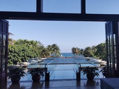-亚龙湾喜来登·美景台大堂吧