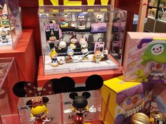 -泡泡玛特POPMART(崇文门国瑞城店)