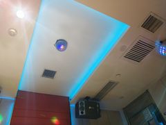 -蓝尊量贩(黄河路店)