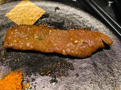 -山川小町·极番烧肉(新地假日广场店)