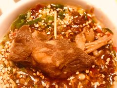 -海底捞火锅鲜切牛肉主题店(长寿路店)