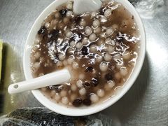 -芳婆糕团店(王府大街店)