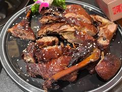 -小饕荟雅安贡椒鱼鲜馆(广福桥店)